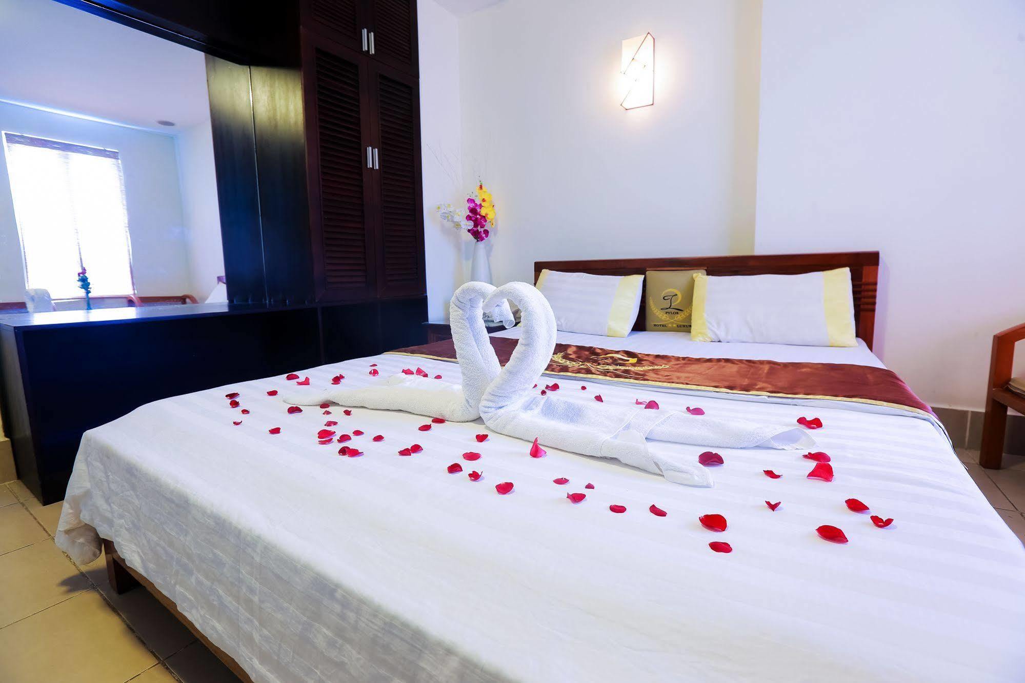 Pylos Hotel Ho Şi Min Dış mekan fotoğraf