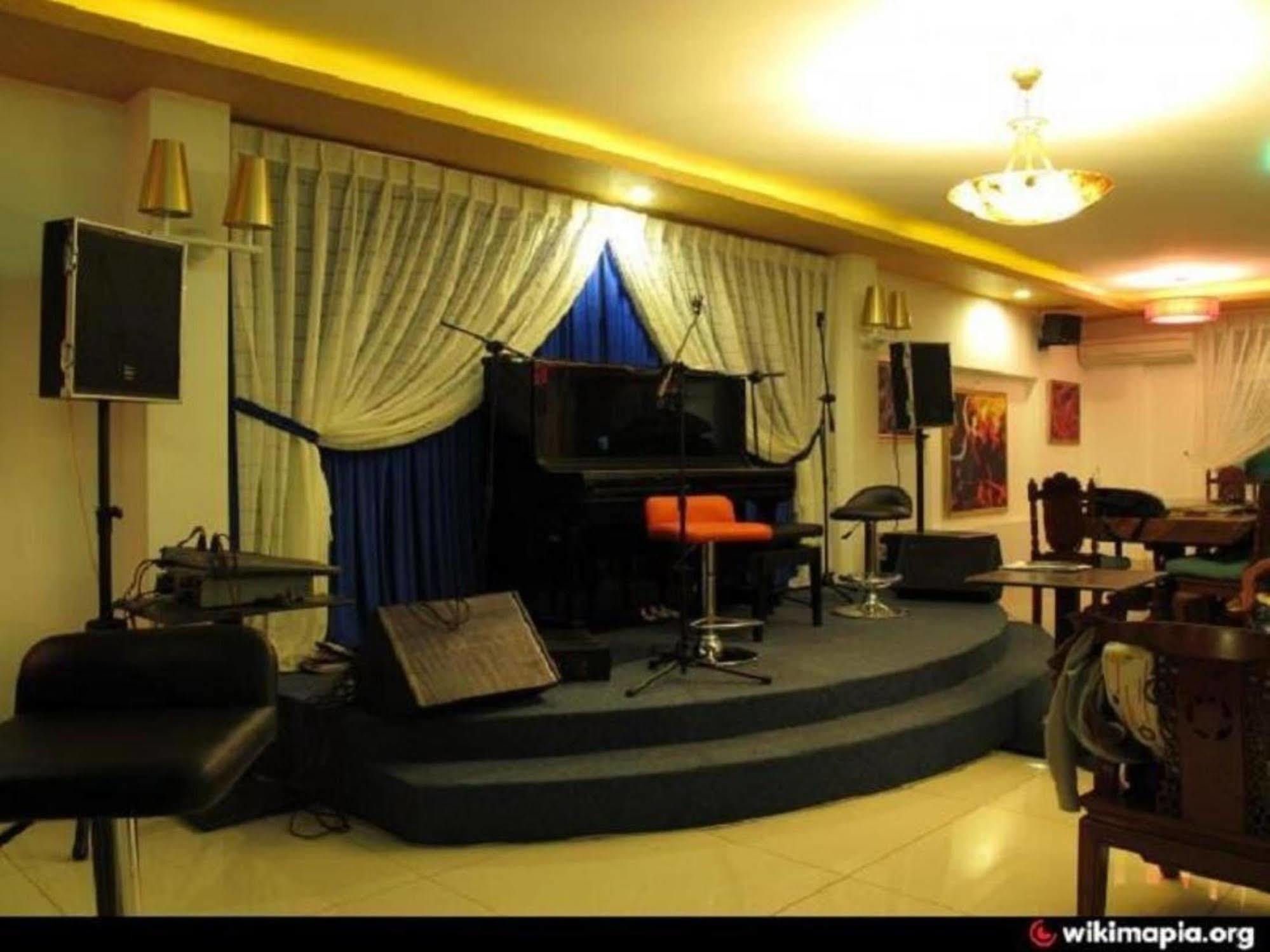 Pylos Hotel Ho Şi Min Dış mekan fotoğraf